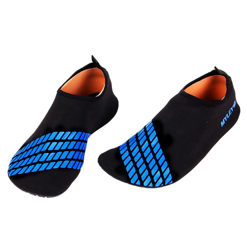 Swimming Shoes / Beach Shoes - Leggings.gg